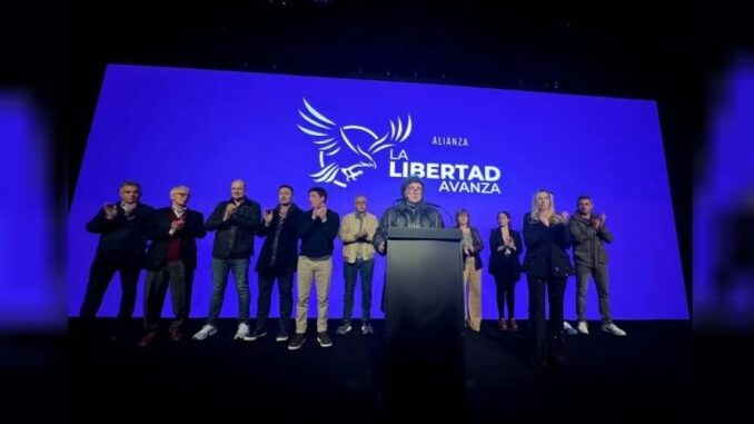 GESTOS LLA DESTACADA