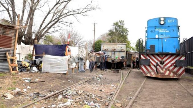 f768x0-95598_95616_15