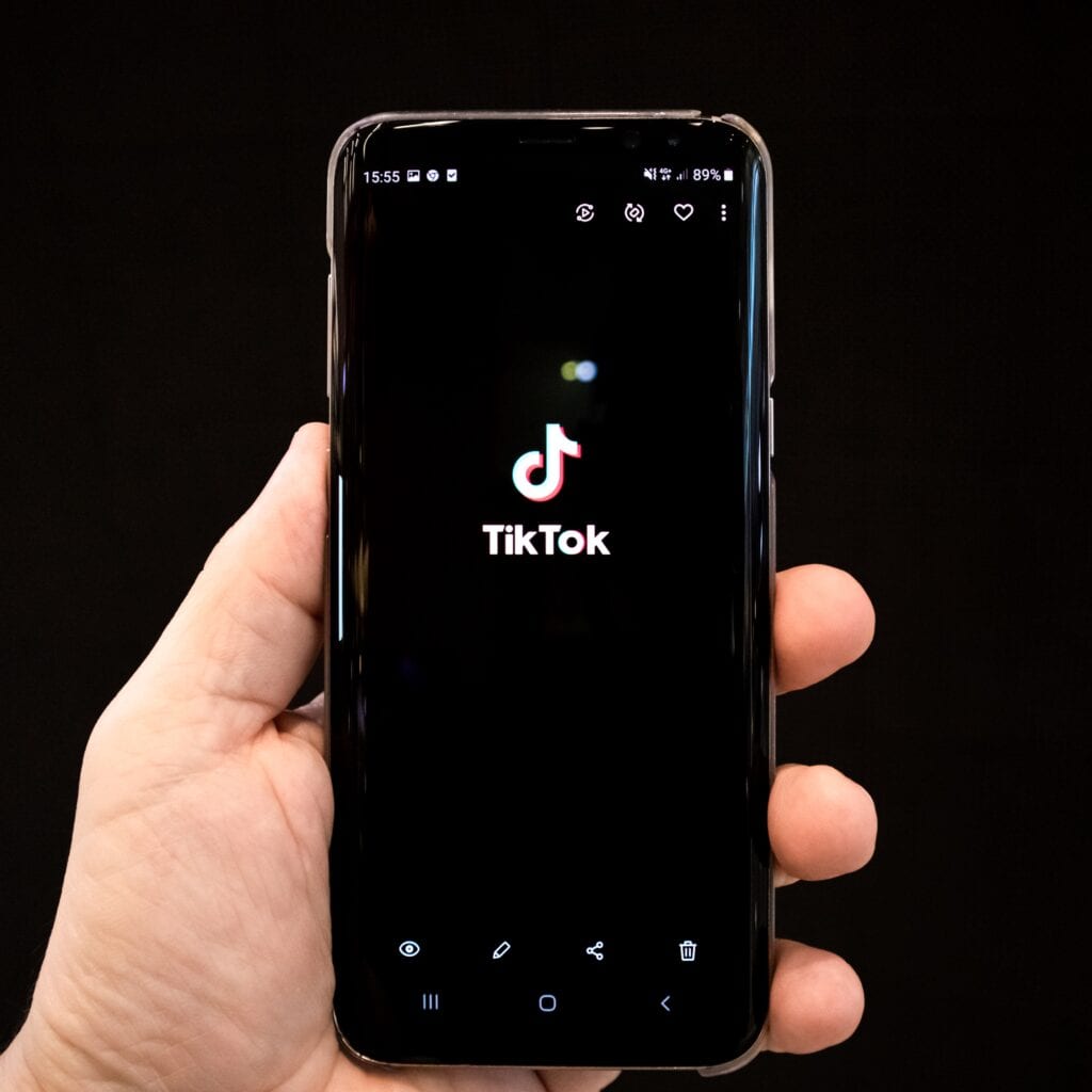 Tiktok hace historia y destrona a Google como el sitio más popular del planeta