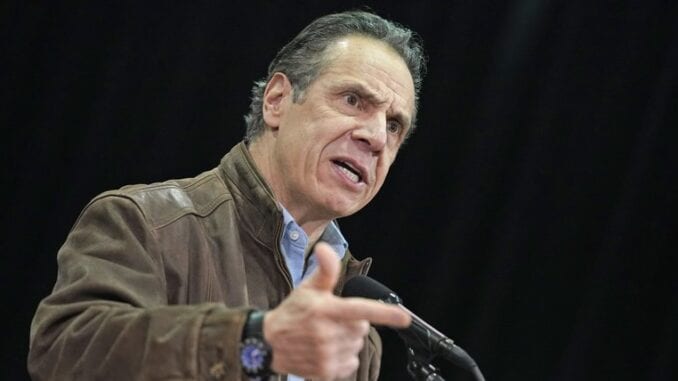 cuomo asume