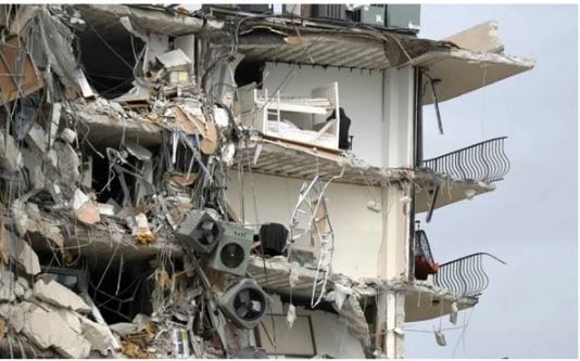 Reportan 22 latinos desaparecidos tras el colapso del edificio