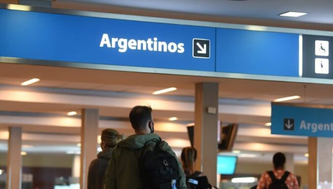 Información sobre el aislamiento obligatorio de bonaerenses que ingresan al país desde el exterior