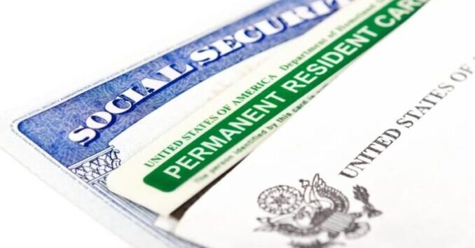 Los inmigrantes ahora pueden obtener Green Card y Seguro Social al mismo tiempo