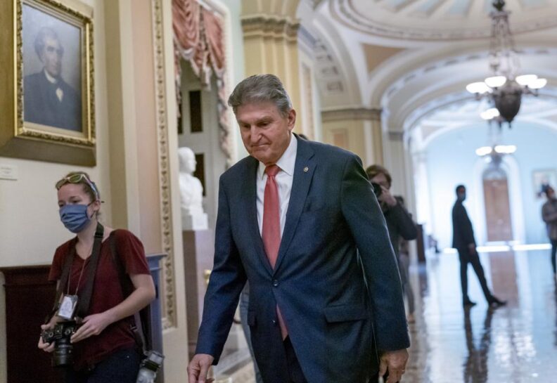 El senador demócrata Joe Manchin no votará por la ley de gasto social de Biden