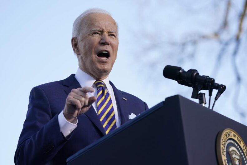 Biden se juega a aprobar a la "fuerza" la reforma electoral