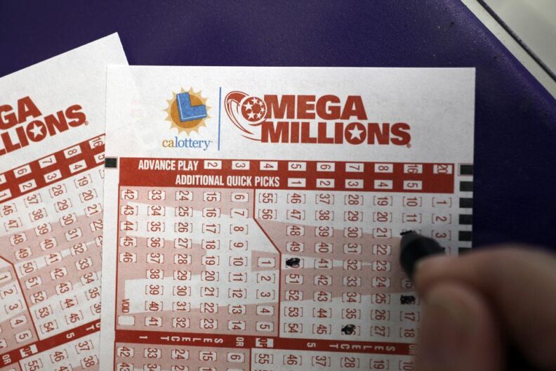 California: Un sólo boleto de lotería se lleva los 426 millones de dólares acumulados