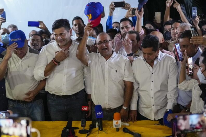 Venezuela, derrota histórica: Candidato opositor gana las elecciones en la cuna del chavismo 