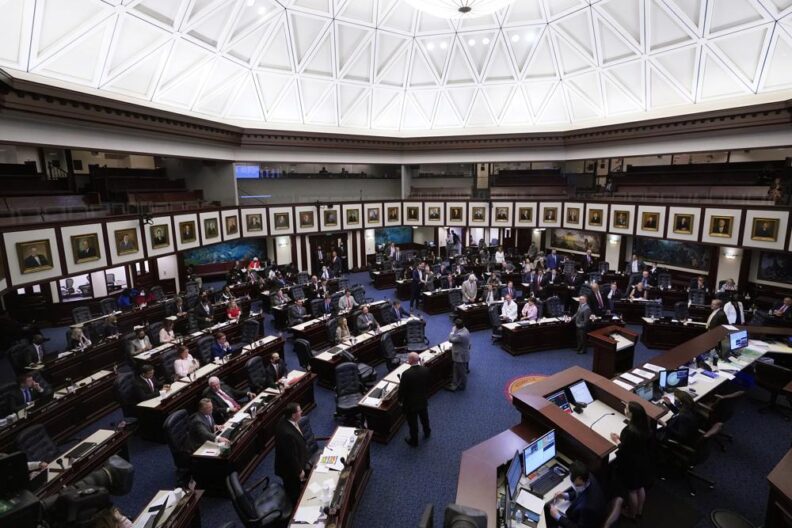 Florida: El proyecto de ley 'No digas gay' avanza en la Cámara de Representantes