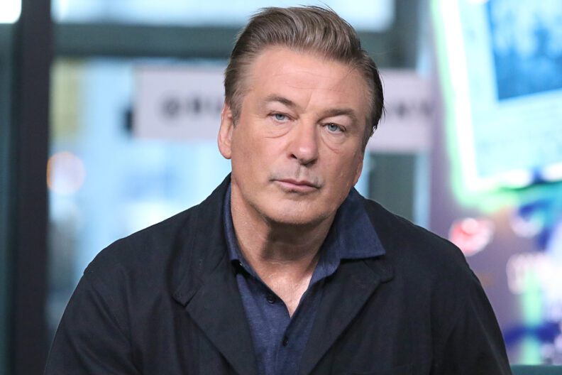 Alec Baldwin vuelve a filmar a 5 meses de la tragedia en el rodaje de Rust