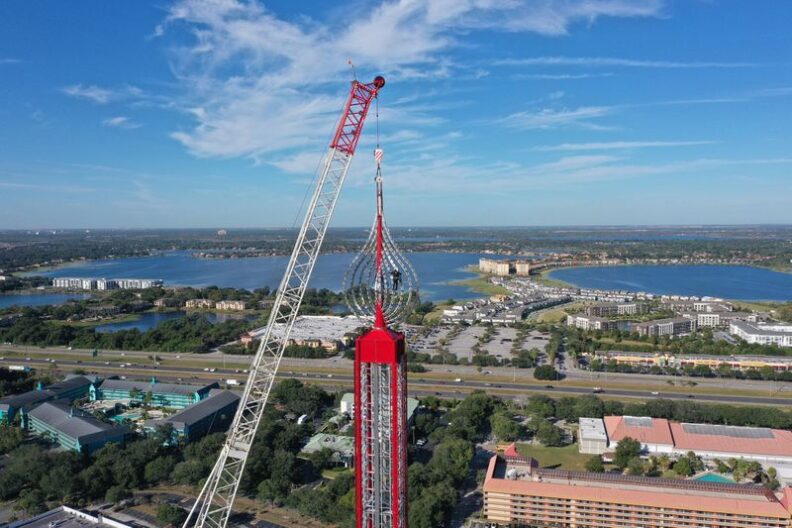 Un adolescente murió al caer de la atracción Orlando Free Fall de Icon Park