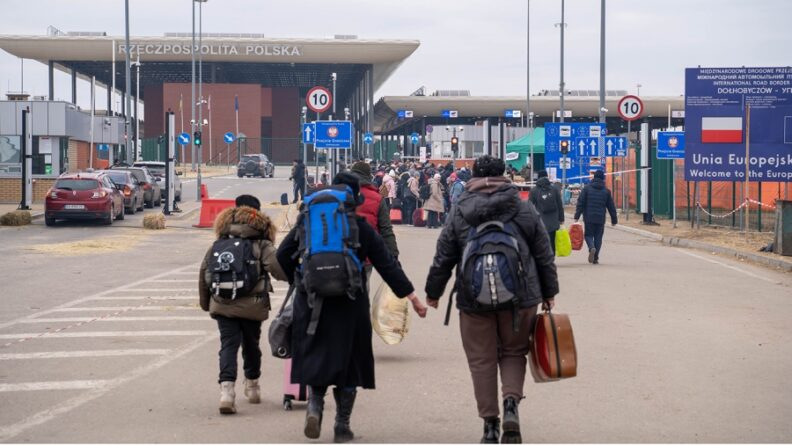 Polonia reportó más gente que volvió a Ucrania que al revés