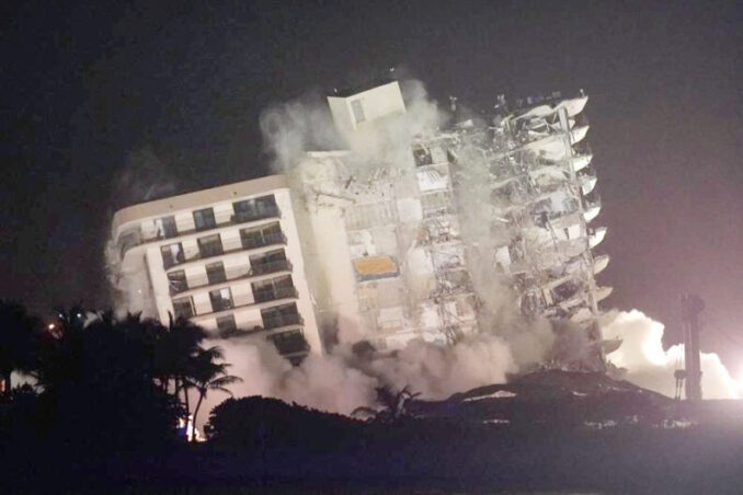 Juez invalida reclamos falsos en derrumbe del edificio en Surfside