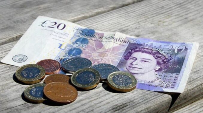 Mil cambios y un funeral: el impacto de la muerte de la Reina Isabel II