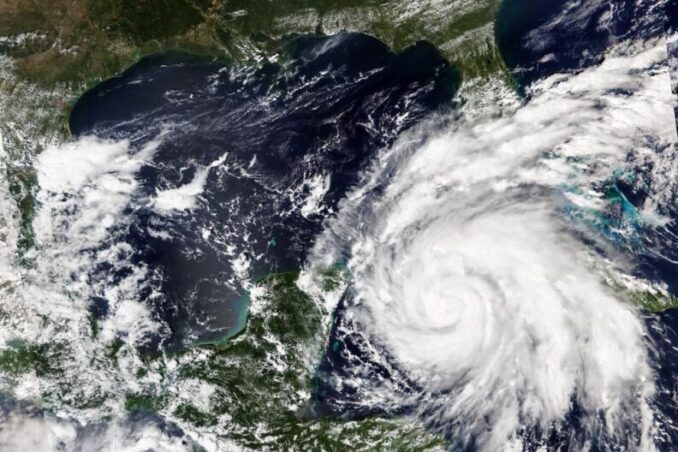 Tampa y St. Petersburg podrían sufrir el primer impacto de un gran huracán desde 1921