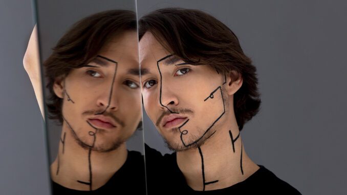 creative-portrait-handsome-man