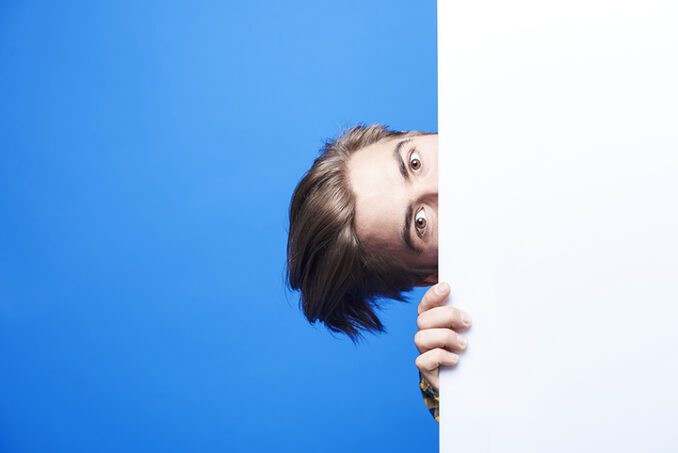 ¿Eres tímido, introvertido o solo te da vergüenza? 